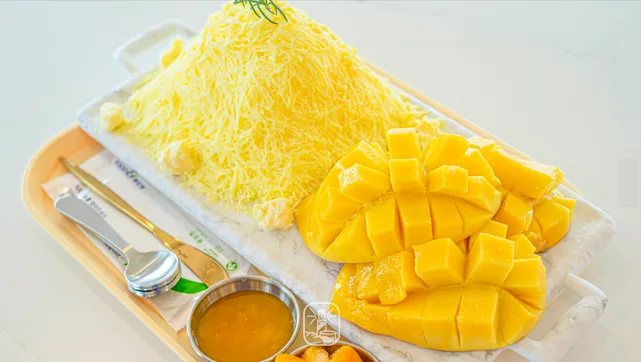 산더미 망고 빙수